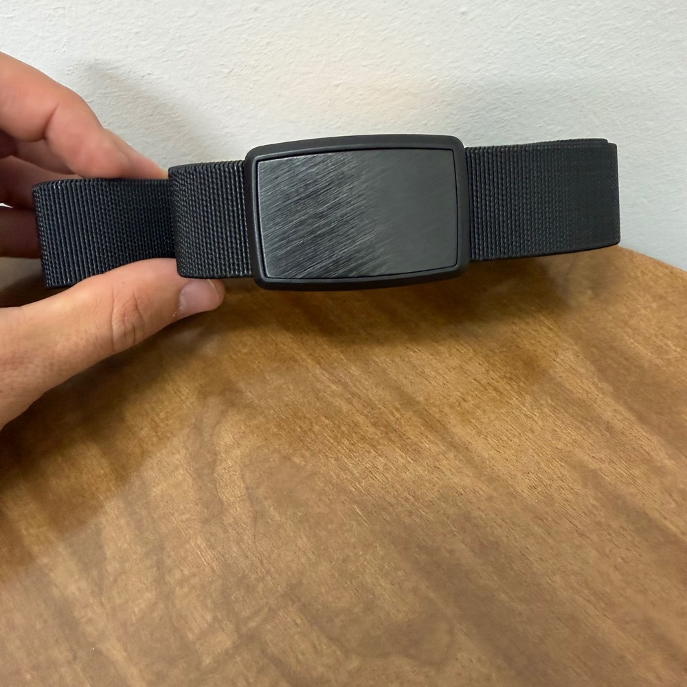 Groove Life Low Profile Groove Belt Mens OSFM Black Solid Magnetic Buckle